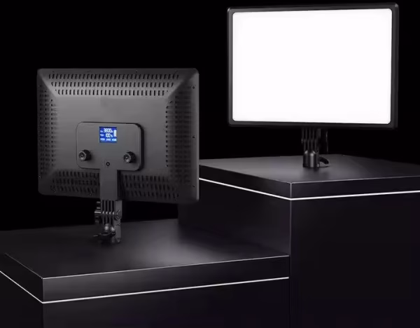 Panneau LED A112 Avec Trépieds